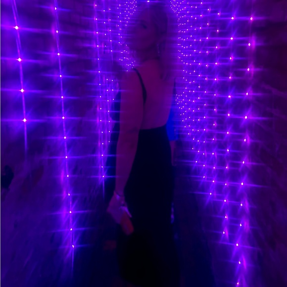 Meet your Posher, Francesca - Picture 1 of 1